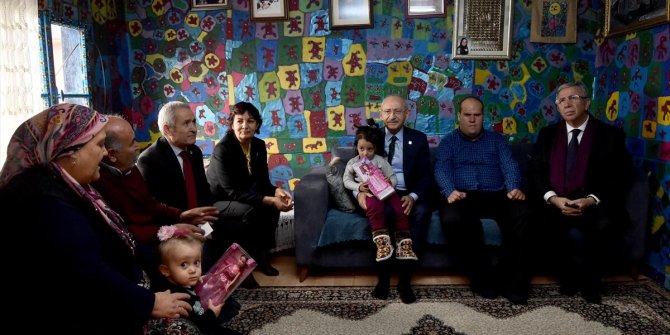 Kemal Kılıçdaroğlu'ndan ressam Yalçın'a ziyaret