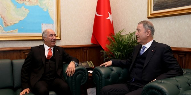 Bakan Akar, Irak'ın Ankara Büyükelçisi'ni kabul etti