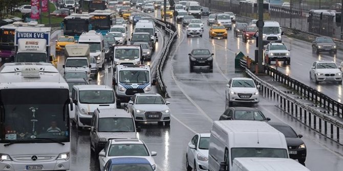 İstanbul'da 'sömestr' trafiği