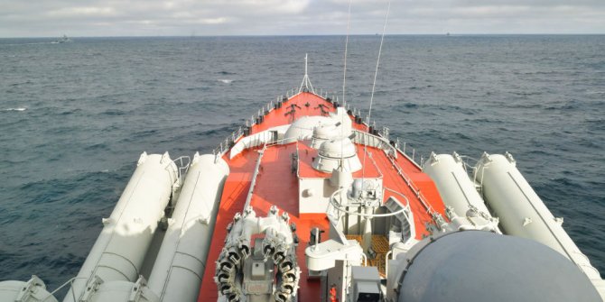 Rus savaş gemileri batı Akdeniz’e ilerliyor