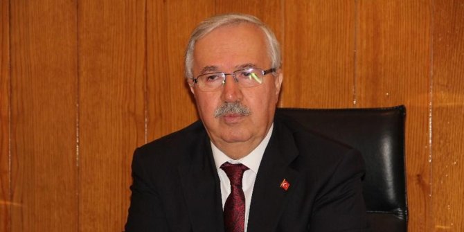 Akit: "Kumar masasında yakalanan Hakkı Köylü, muhabirimizi dövdü"