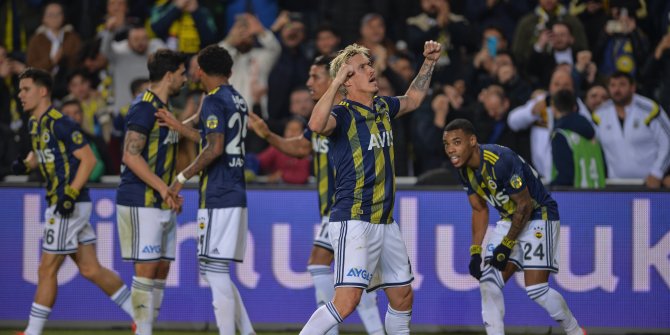 Fenerbahçe-M.Başakşehir: 2-0 (Maç özeti)