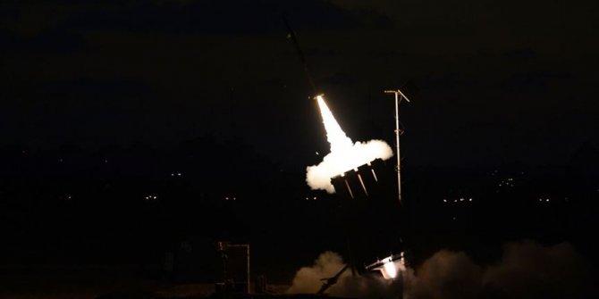 Gazze'den İsrail tarafına 20 roket!