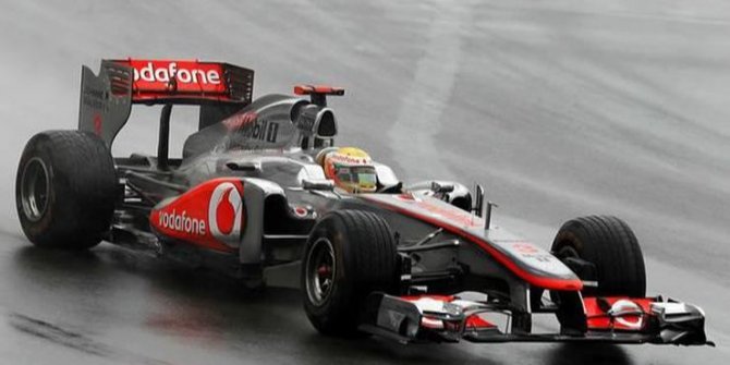 McLaren, Avustralya Prix'inden çekildi