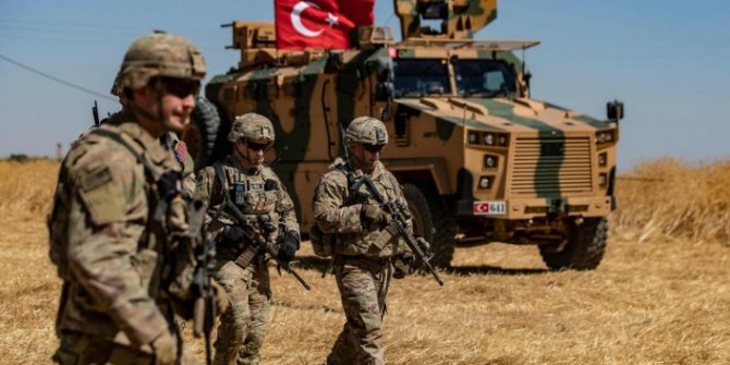 Türk askeri, korona virüs muayenesinden geçti