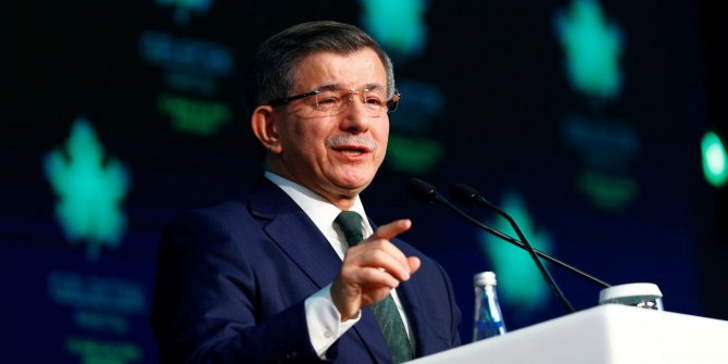 Gelecek Partisi Genel Başkanı Davutoğlu: Burada bir terslik yok mu?