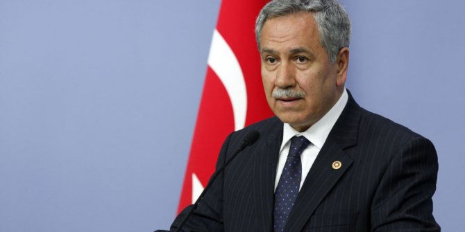 Bülent Arınç tweet attı, AKP karıştı