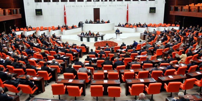 AKP'den yükseköğretime ilişkin kanun teklifi