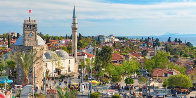 Antalya'da büyük gelişme: Restoran, pastane, ve büfelere açılma kararı alındı