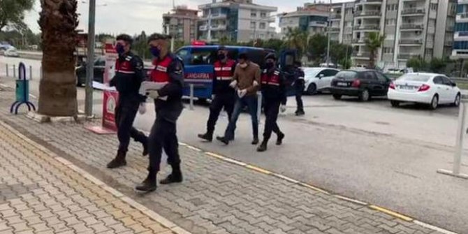 9 Yıldır aranan suç makinesi, İzmir'de yakalandı