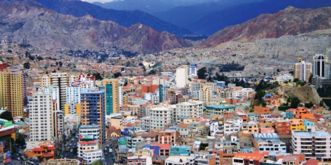Bolivya'da Sağlık Bakanı gözaltına alındı