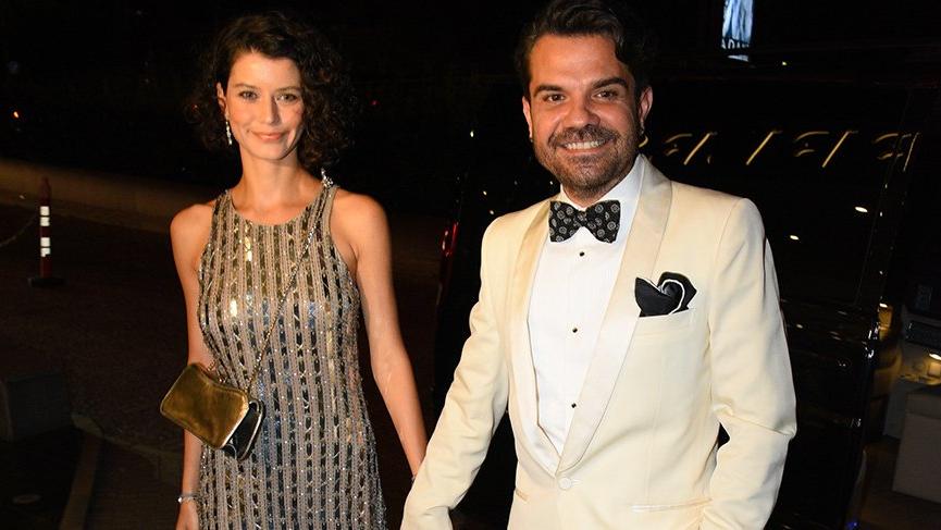 Beren Saat’ten eşine ‘aşk şiiri’ sürprizi