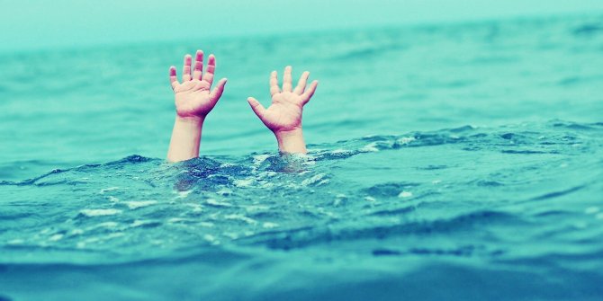 Aydın'da yüzmek için gölete giren 4 gençten biri boğuldu