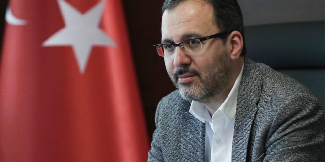 Bakan Kasapoğlu'ndan Muslera'ya "geçmiş olsun" telefonu