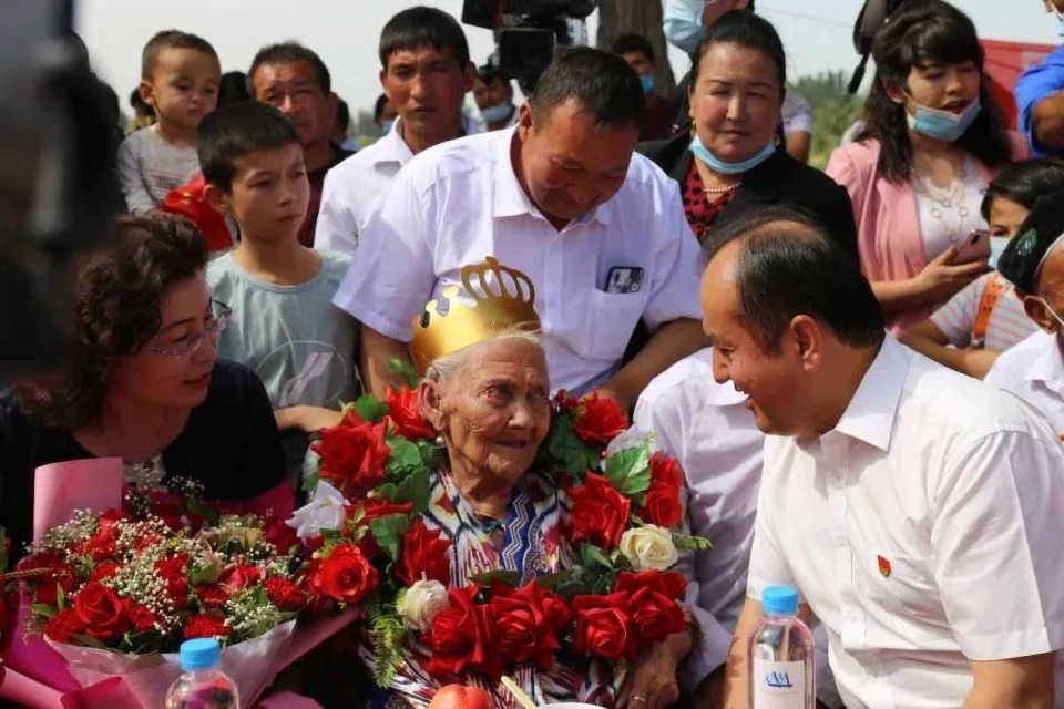 Çin'in en yaşlı kişisi doğum gününü kutladı