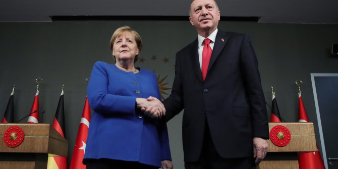 Son dakika: Cumhurbaşkanı Erdoğan, Merkel ile görüştü