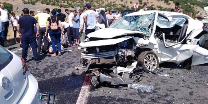 Bingöl'de kaza: 2 ölü, 5 yaralı