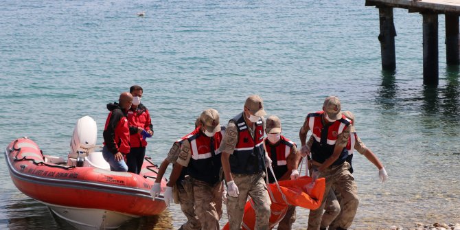 Van Gölü'nden 61 ceset çıkartıldı