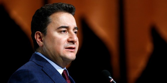 Ali Babacan "Tek bir kurtuluş yolu var" dedi ve canlı yayında önerisini açıkladı