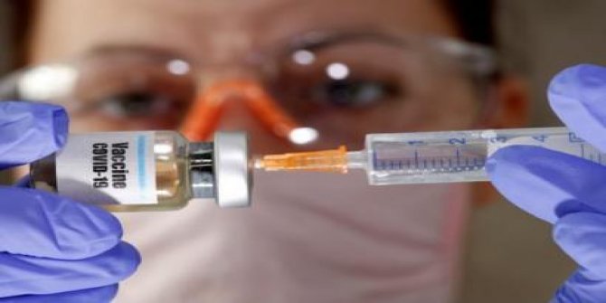 Oxford'un geliştirdiği aşı iki ülkede üretilecek
