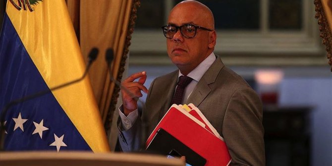 Venezuela Devlet Başkan Yardımcısı'nda korona tespit edildi
