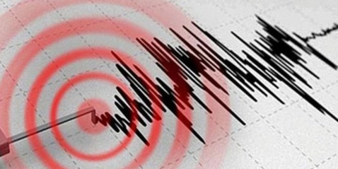 Endonezya'da 6,9 büyüklüğünde deprem
