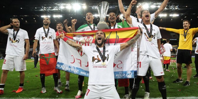 6. kez kupa müzesinde! UEFA Avrupa Ligi'nde şampiyon Sevilla