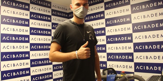 Sivasspor'un yeni transferi Robin Yalçın, sağlık kontrolünden geçti