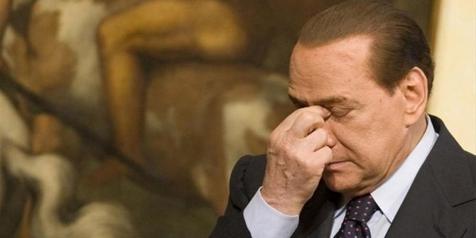 Berlusconi’nin kız arkadaşı ve çocuklarının Covid-19 testi de pozitif çıktı