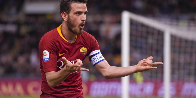 PSG, Roma'nın kaptanını renklerine bağladı