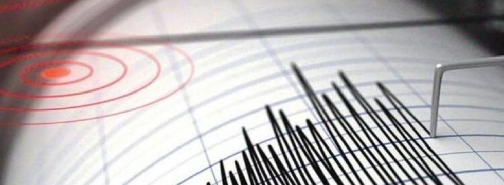 Japonya'da üst üste iki deprem