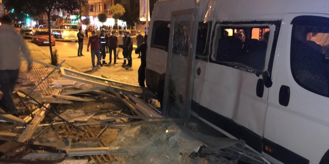 Yalova'da kapalı lokantadaki patlamada araç ve binalar hasar gördü