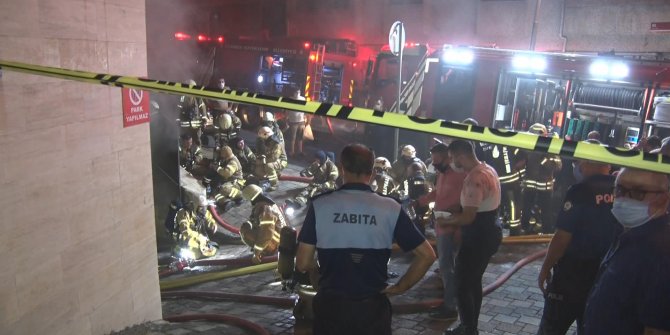 İstanbul'da sandalye atölyesinde yangın! Mahalleli seferber oldu
