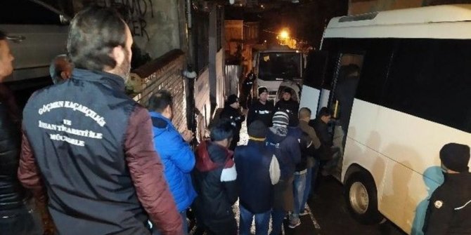 İstanbul'da göçmen kaçakçılığı operasyonu