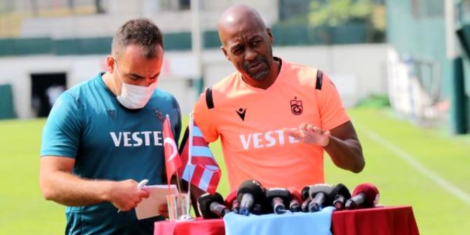 Trabzonspor Teknik Direktörü Newton'tan Flavio açıklaması