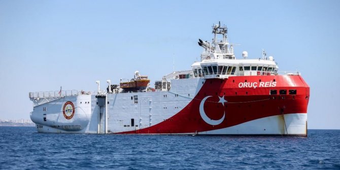 Bakan Dönmez: Oruç Reis, Akdeniz'in röntgenini çekmek için demir aldı