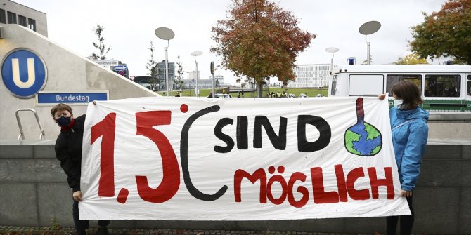 Almanya'da küresel iklim değişikliği nedeniyle protesto