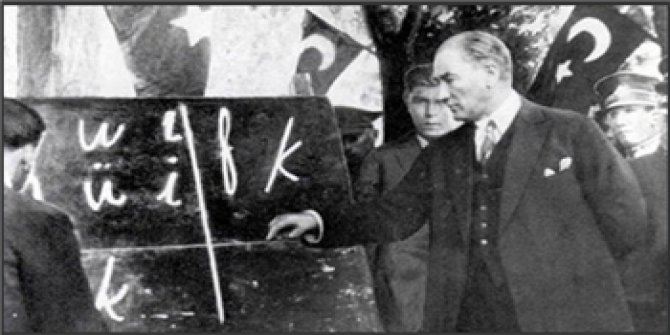 Harf Devrimi nedir? Mustafa Kemal Atatürk tarafından ilan edilen Harf Devrimi hangi tarihte kabul edilmiştir