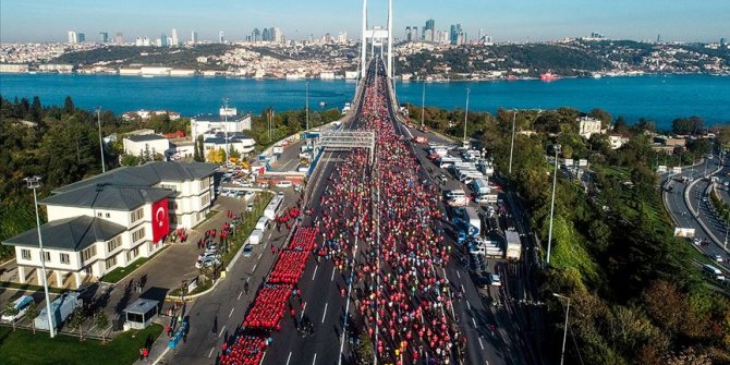 42. İstanbul Maratonu tarihinde bir ilk. Bu kez Avrupa'dan Asya'ya koşulacak