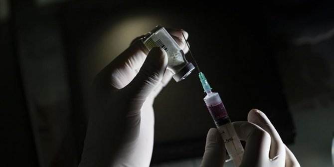 Bir müjdeli haber de Avustralya'dan geldi. Korona aşısının üretimine başlıyorlar