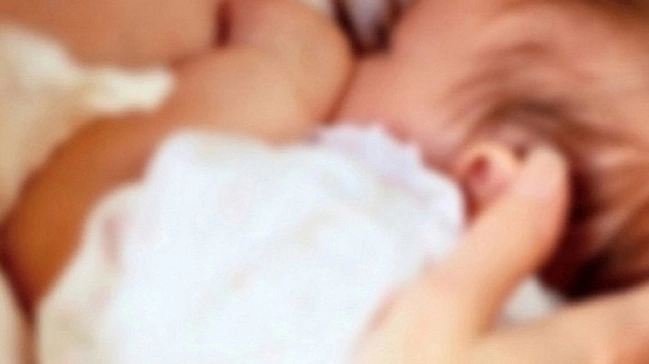 Annesi emzirirken nefessiz kaldı. 8 aylık aylık bebek hayatını kaybetti