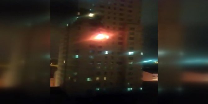 Esenyurt'ta 12'inci katta çıkan yangın panik yarattı. Yüzlerce kişi tahliye edildi