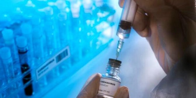 İngiltere'den Moderna'ya 2 milyon doz aşı siparişi daha
