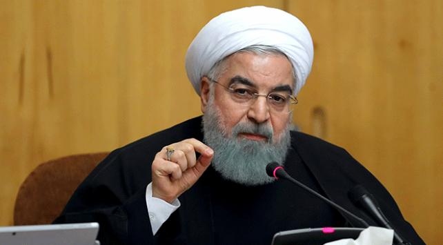 İran'da toz duman! Ruhani'yi casuslukla suçladılar
