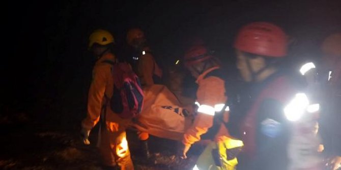 Altın madeni heyelanında 4 kişi hayatını kaybetti
