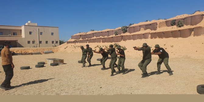 TSK'dan Libya ordusuna atış eğitimi