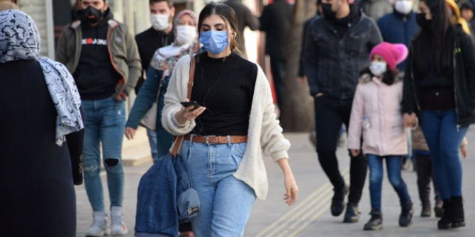 Türk profesör, kış aylarında maske takmanın, kimsenin aklına gelmeyecek bir yararını daha açıkladı