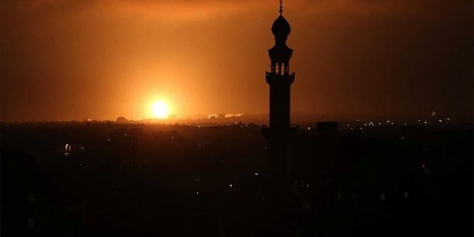 İsrail hava kuvvetleri Gazze'ye saldırı düzenledi