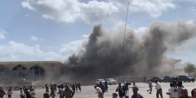 Yemen Havalimanı'nda patlama