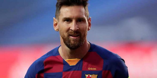 En fazla karşılaşmada oynayan futbolcu rekoruna Messi yaklaştı. La Liga'da 500. maç